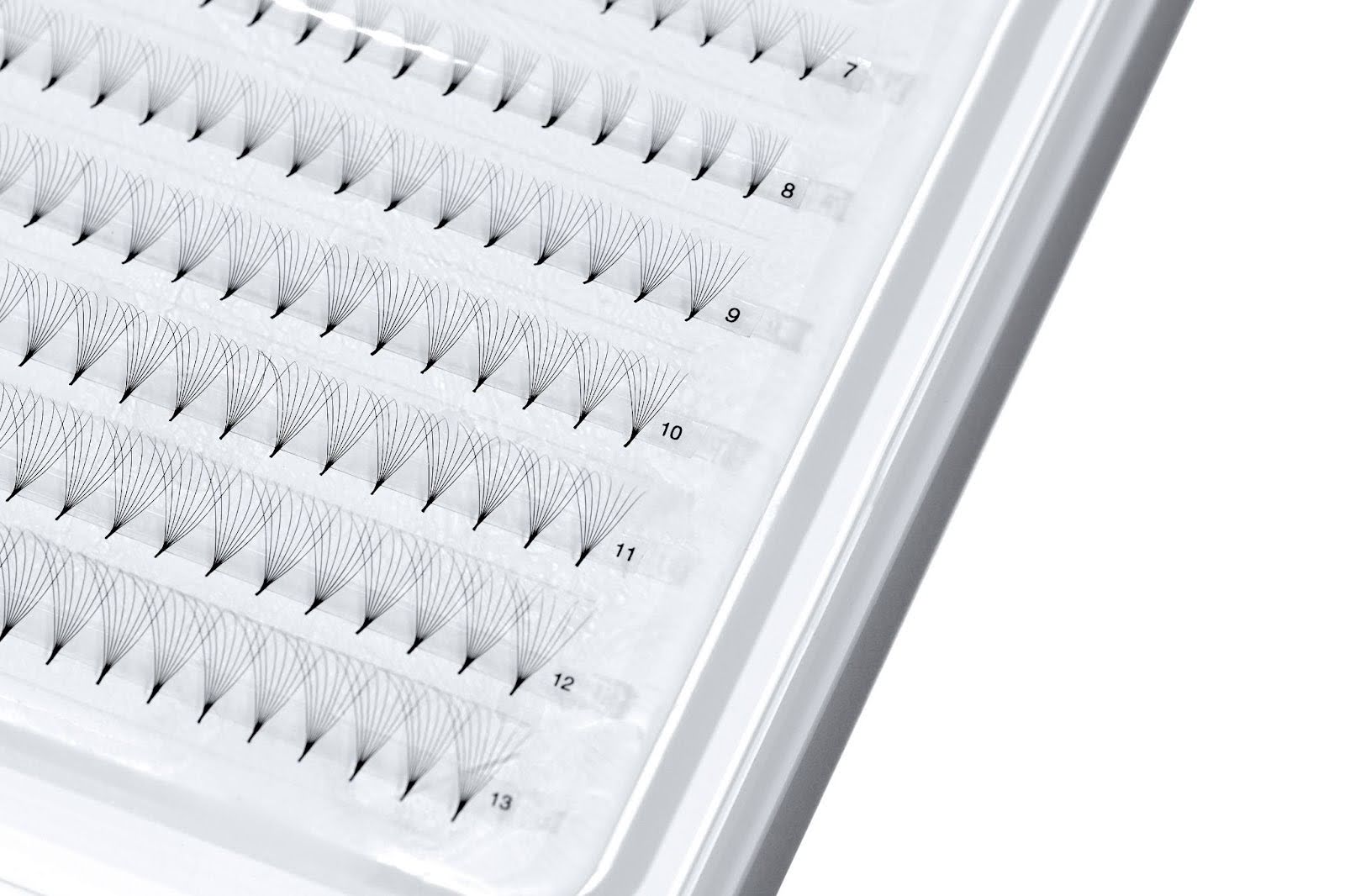 WHY LASH ARTISTS SWEAR BY THESE 4 REVO MUST-HAVES